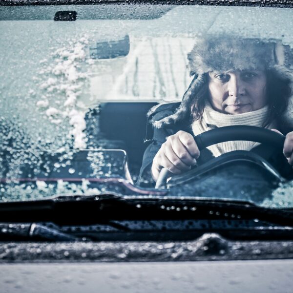 Jak przygotować samochód do zimy – kompletny przewodnik dla kierowców