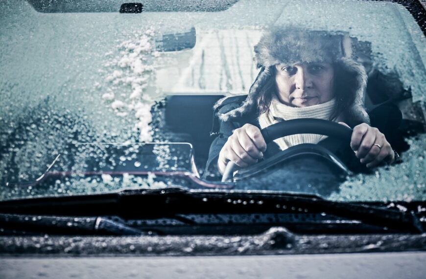 Jak przygotować samochód do zimy – kompletny przewodnik dla kierowców