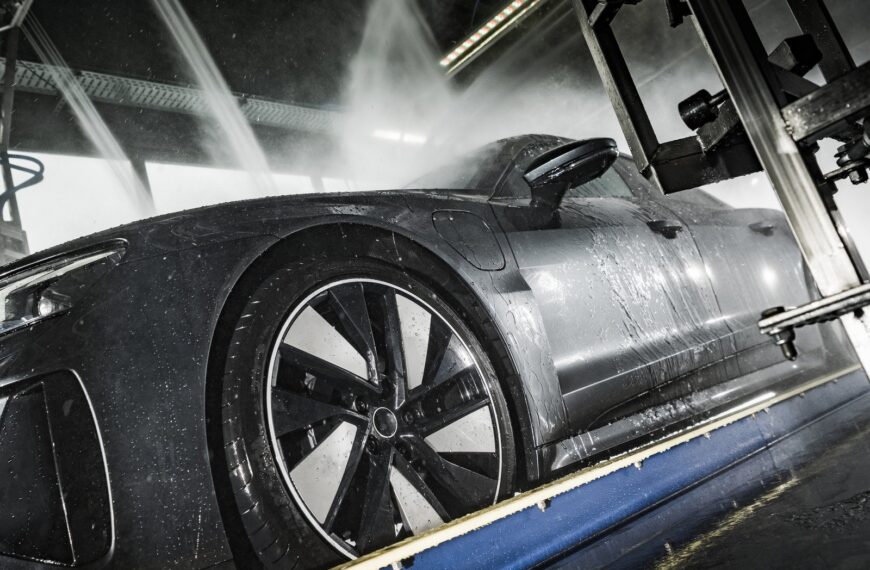 Wpływ aerodynamiki na osiągi samochodu – teoria i praktyka