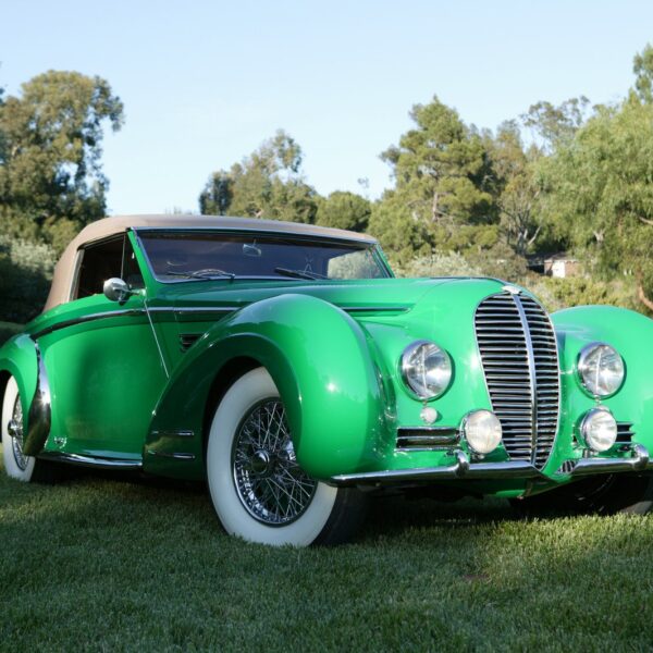 Historia i rozwój klasycznych samochodów elektrycznych – od początków do współczesności.